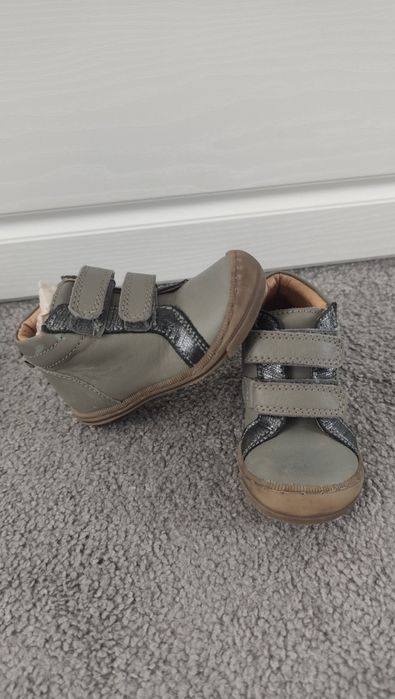 Есенни обувки за момче и момиче