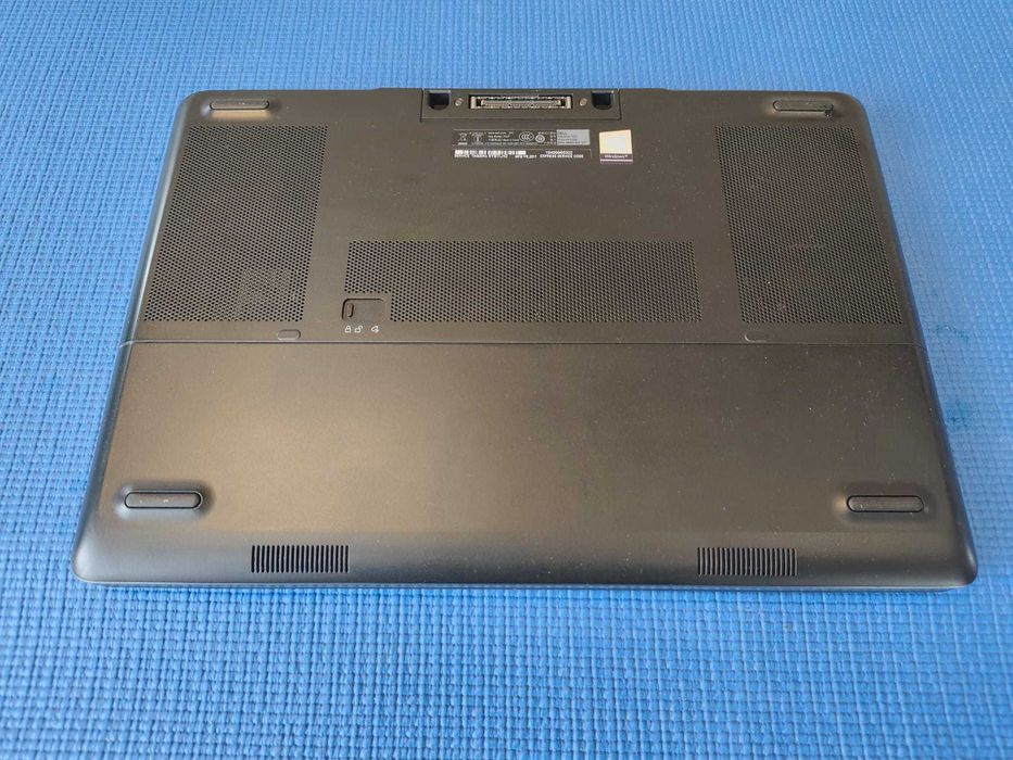 Dell Precision 7520 i7 32Gb 512 SSD Nvidia Quadro Ecran 15 Workstation