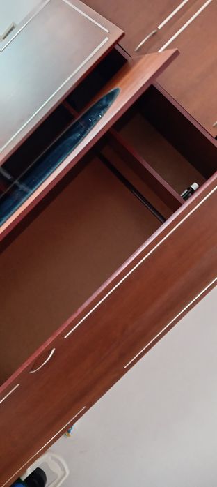 продам шкаф состояние хорошое