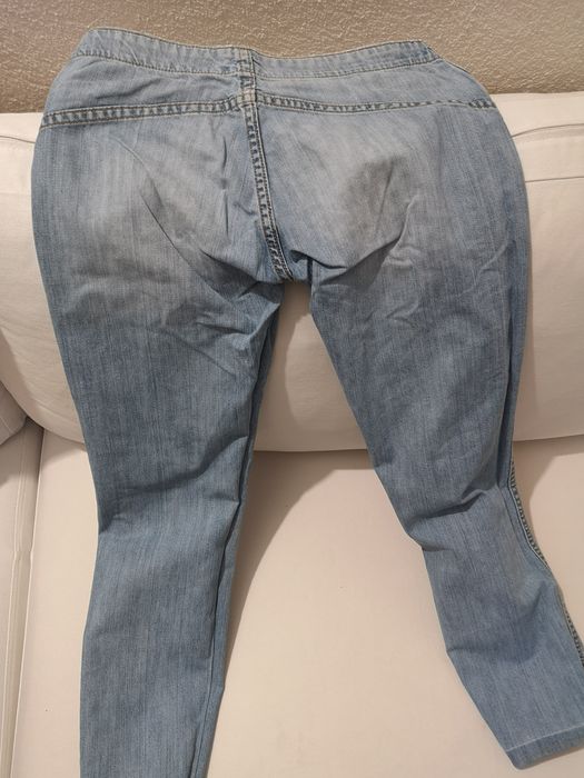 Два броя дънки цена 10лв