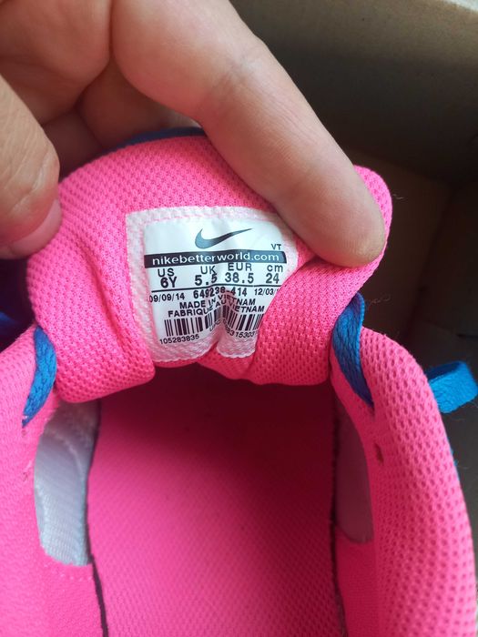 Маратонки Nike 38