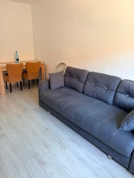 Apartament cu 2 camere - de inchiriat!! LIBER !