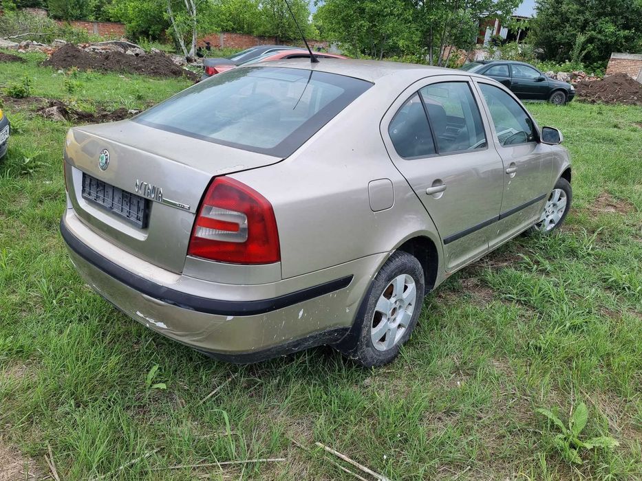 Шкода октавия 1.9 дизел 6с.само на части