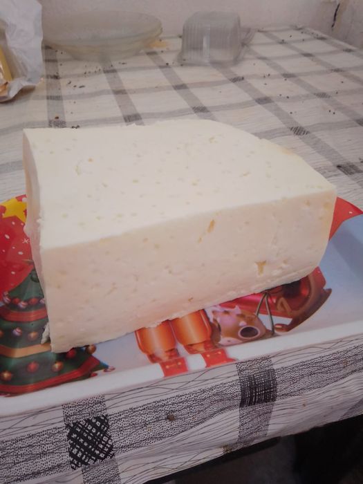 Vand branza proaspata de oaie