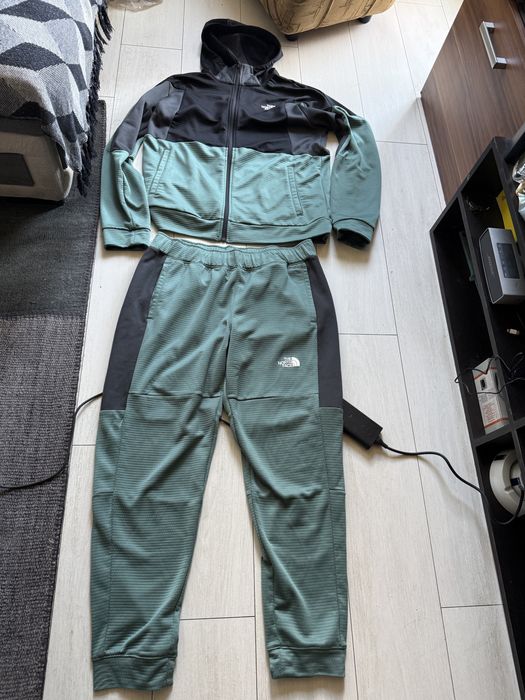 The North Face -Mountain Athletics