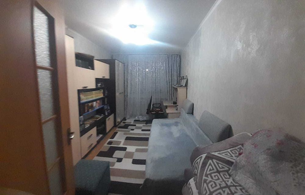 Продам 3-хкомнатную квартиру