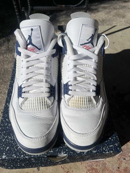 40 - Jordan 4 Retro Midnight Navy (descriere)