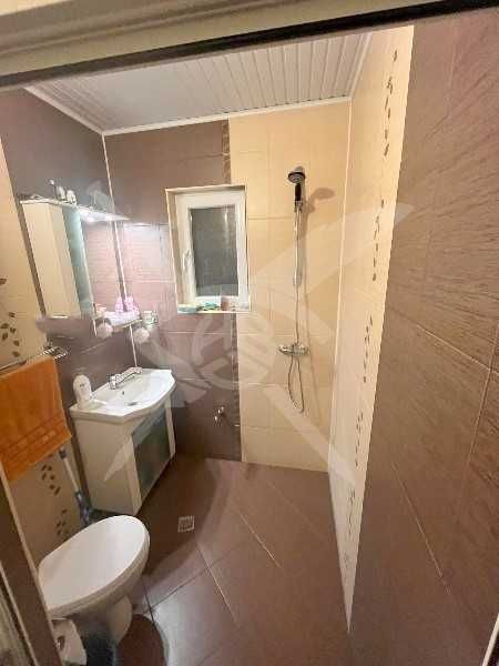 Продава се Двустаен апартамент в Пловдив, Кючук Париж - 60 кв.м за 1599 €/кв.м - Снимка #2