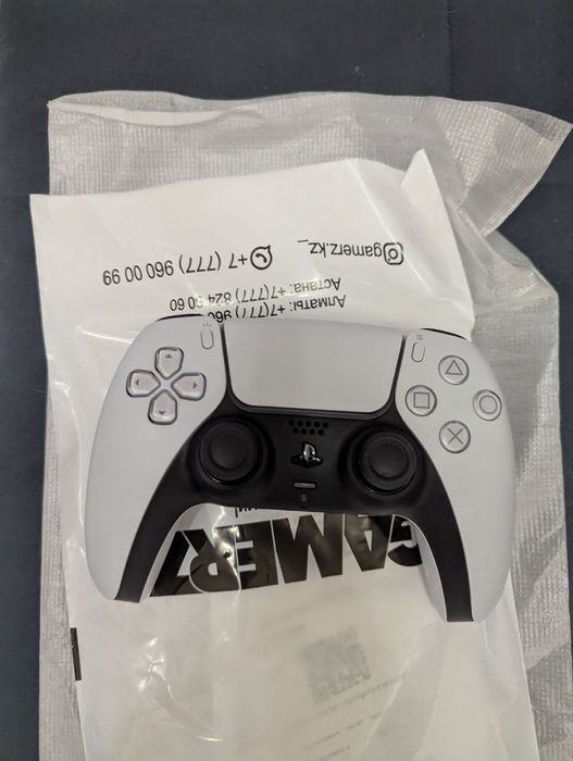 Продам Playstation 5 , совершенно новая