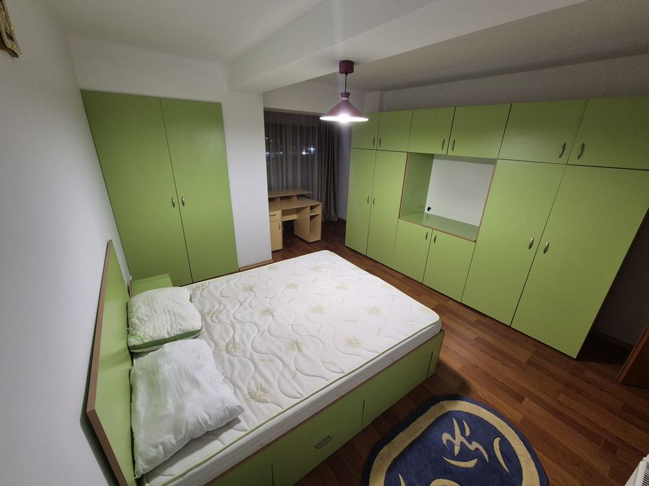 Apartament 2 camere de inchitiat / Centru Ghimbav / Foarte spatios 82 mp