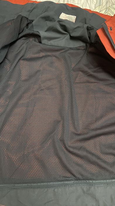 Продам ветровку