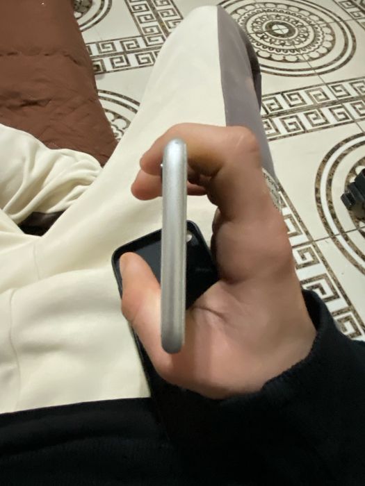 Vand iphone 8 merge perfect