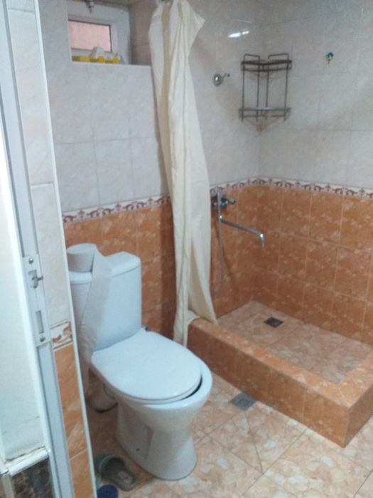 Arendaga uy TATU yaqinida , bodomzor metrosiga yaqin
