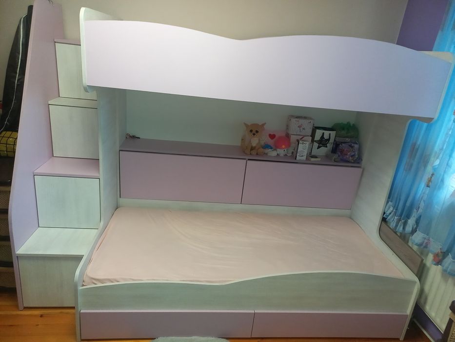 Детско легло двуетажно