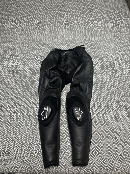 Цял екип Alpinestars Challenger V2