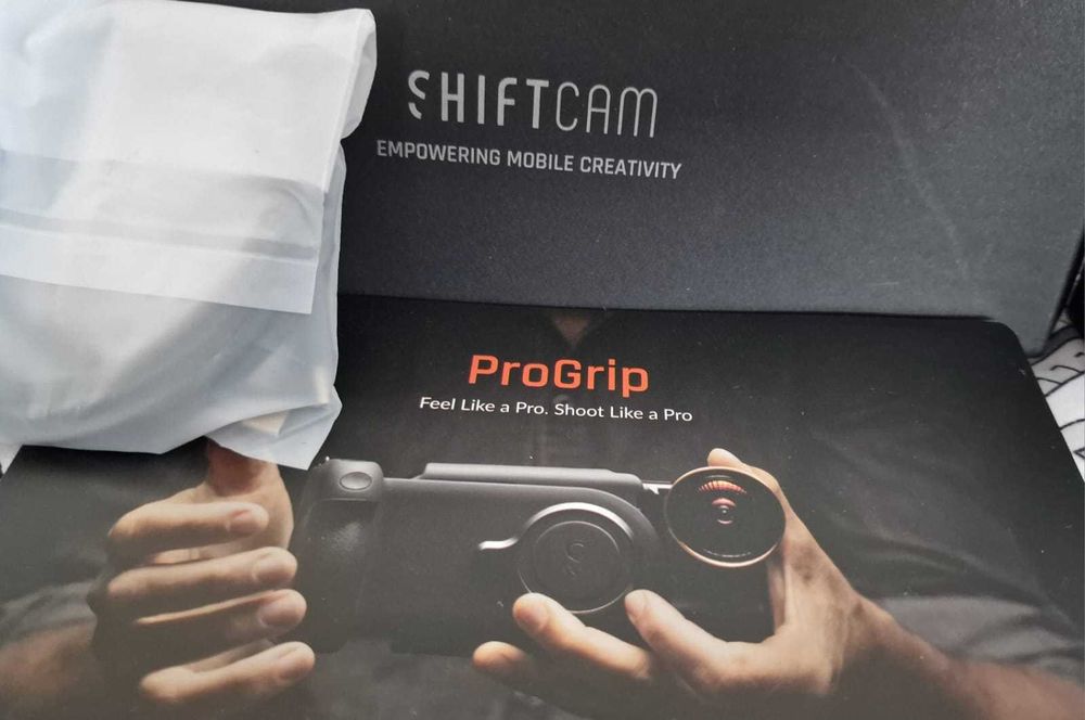ShiftCam ProGrip - Stabilitate și Control Smartphone Android / iPhone