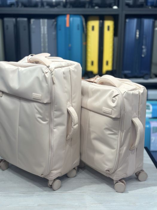 Чемодан из лёгкого и прочного материала