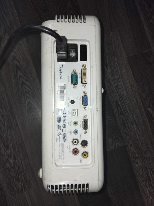 Videoproiector Optoma