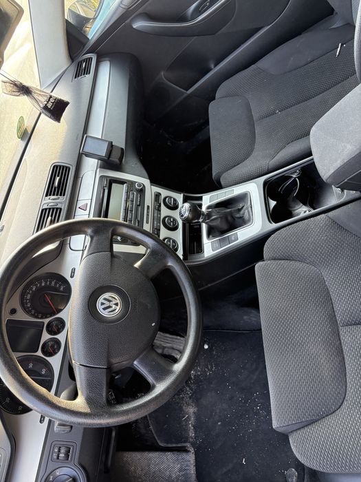 На части Passat B6 1.9 BLS
