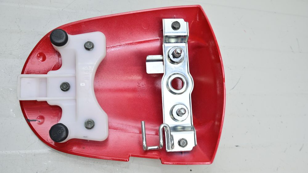 Suzuki GSXR 600 / 750 2006 - 2007 Capac Carena Monopost Sezut Pasager