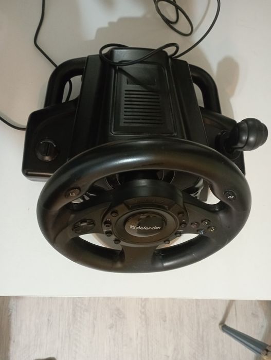 Продам игровой руль