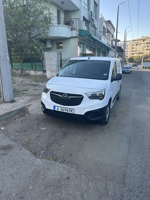 Opel Combo Maxi 2020 година