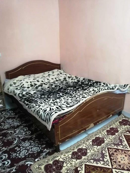 Срочно 2х спальный диван сотилади