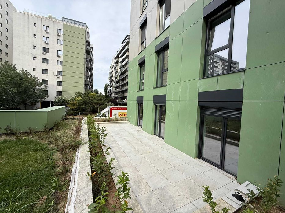 Spatiu Comercial Premium de Inchiriat | NOVUM SPLAIUL INDEPENDENȚEI | 74,1 MP + 31,8 MP TERASĂ | PARCARE