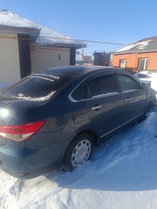 Продам Ниссан Альмера 2016 года