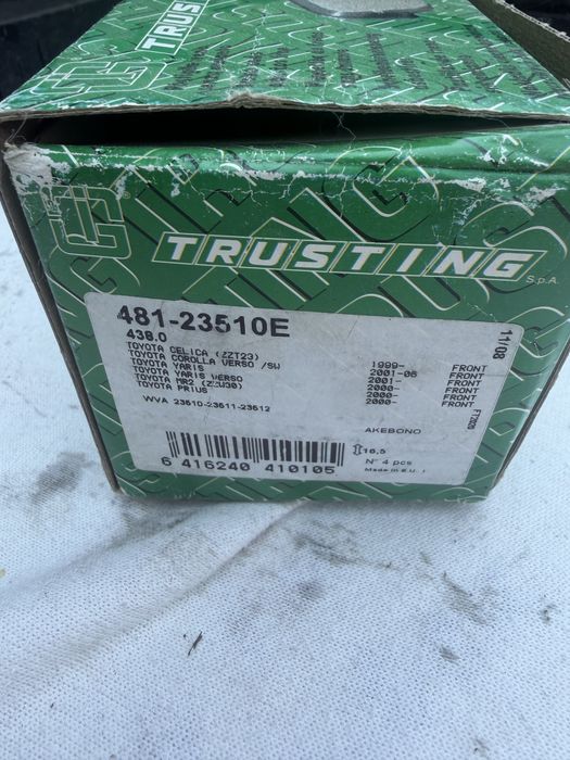ови предни накладки TRUSTING 438 0 Toyota Yaris Corolla Celica Prius MR2