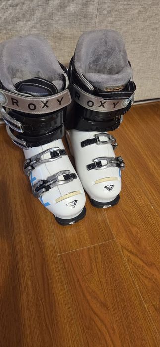 Vand Clapari Roxy  24.5