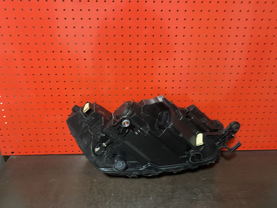 Far stanga full led Skoda Fabia 4