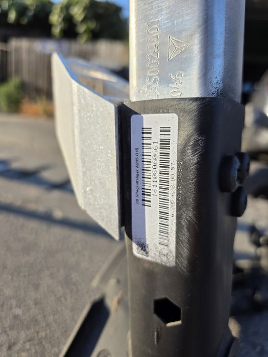 Vând cadru motor w205