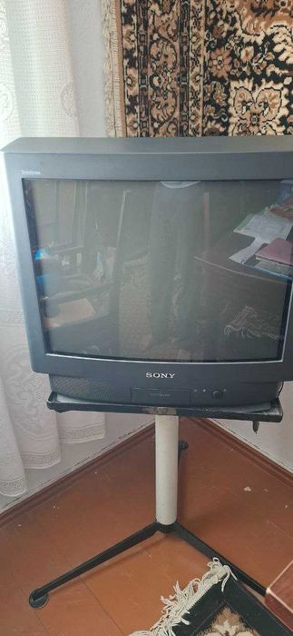 телевизор SONY Trinitron