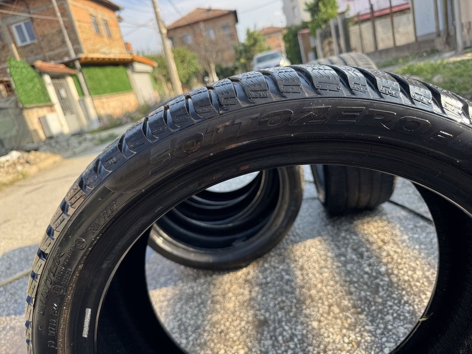 Зимна гума Pirelli Sottozero 3 рънфлат 245/40/20 спорпакет