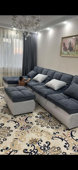 Продам диван угловой универсальный