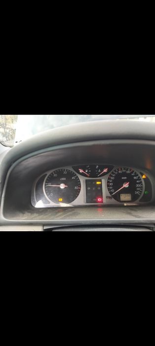 Vând Renault laguna 2