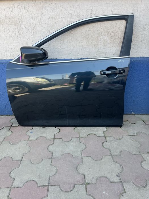 Двер двери Тойота Камри 50