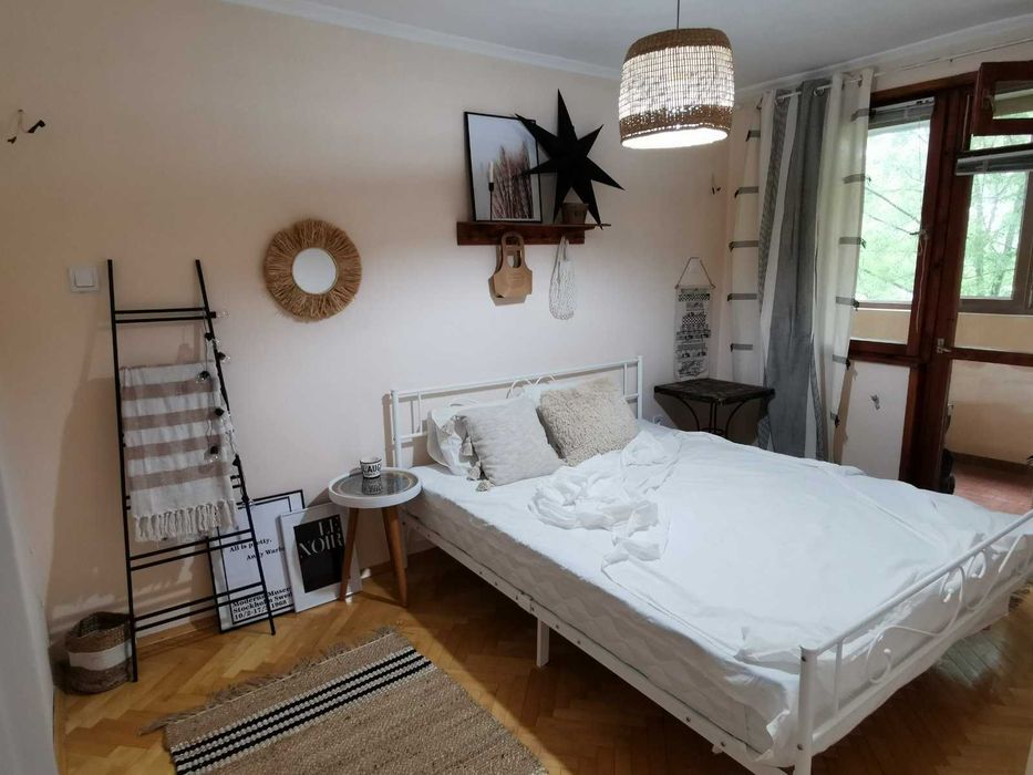 Продава се Тристаен апартамент в София, Младост 1А - 78 кв.м за 1924 €/кв.м - Снимка #2