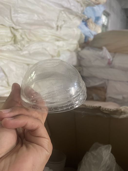 стакан с купольной крышкой