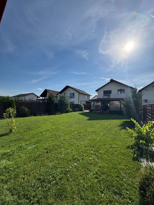 Vila 4 camere-Via Carmina-Vladimirescu-DIRECT DE LA PROPRIETAR