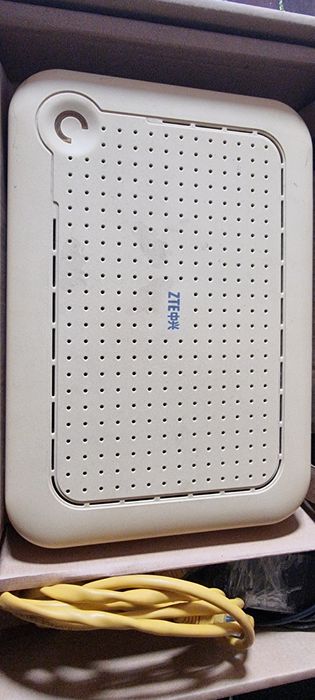 Модем ZTE Home Gateway ZXV10 H201