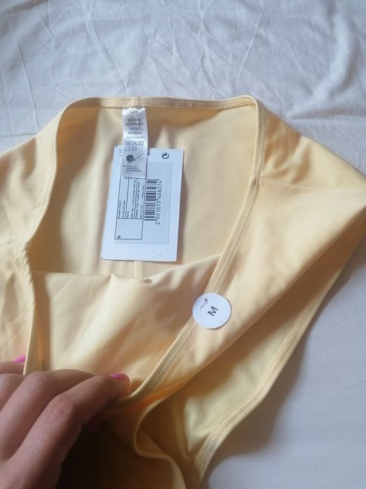 Бански костюми и долнища на бански