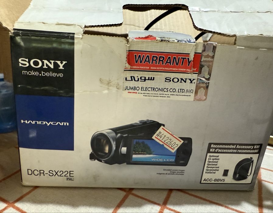 Sony Handycam DCR-SX22E видеокамера