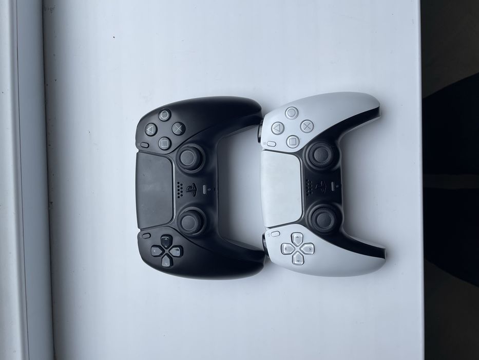 Джостики на пс 5 в идиальном состояний