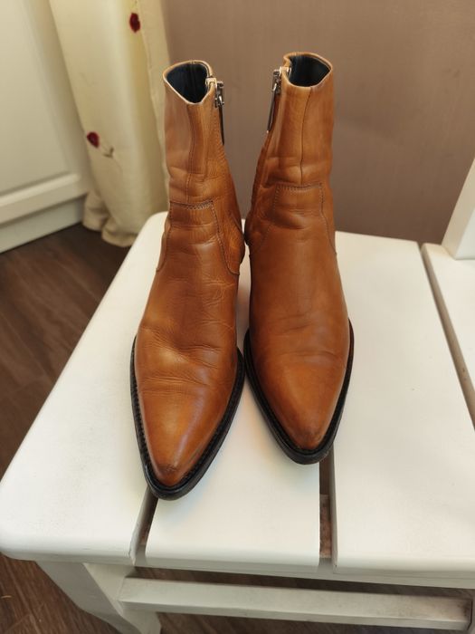 Боти Calvin Klein естествена кожа