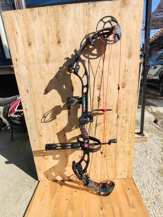 Arc Compound PSE PHENOM DC