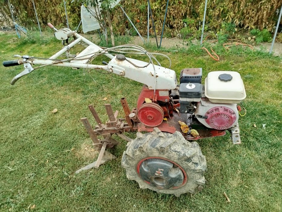 Японски мотоблок