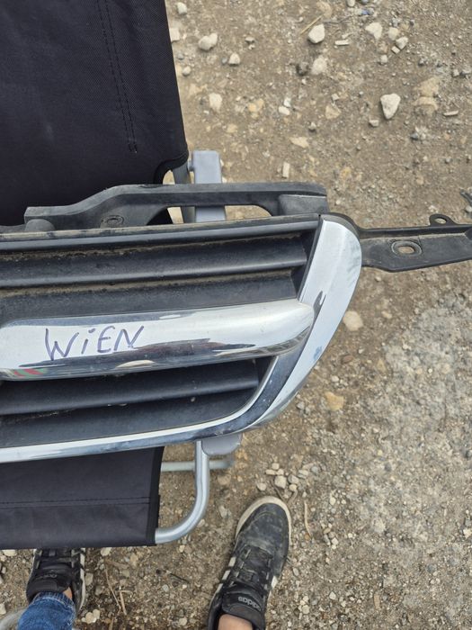 Решетка за предна броня Хонда CR-V 2 2002- 2006г