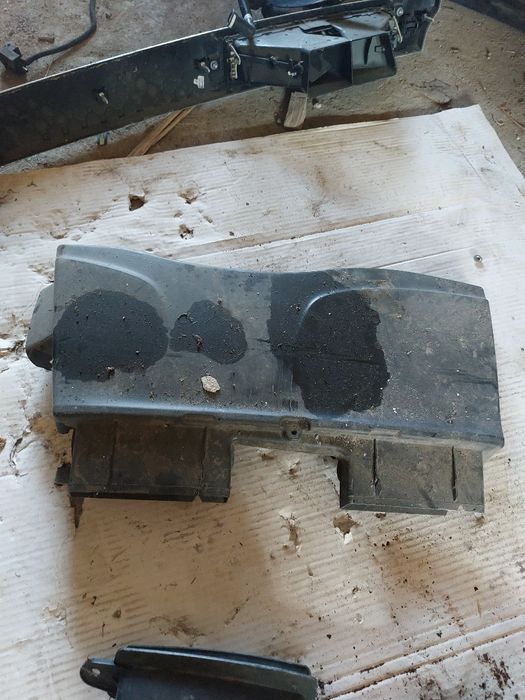 Въздуховод E90 e91 bmw бмв n47 177кс 184кс